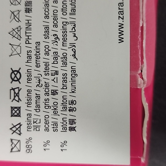 ZARA Barbie Shell Earrings - Picture 6 of 9